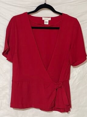 URBAN Romantics Red Wrap Tie-Front Short Sleeve Blouse
